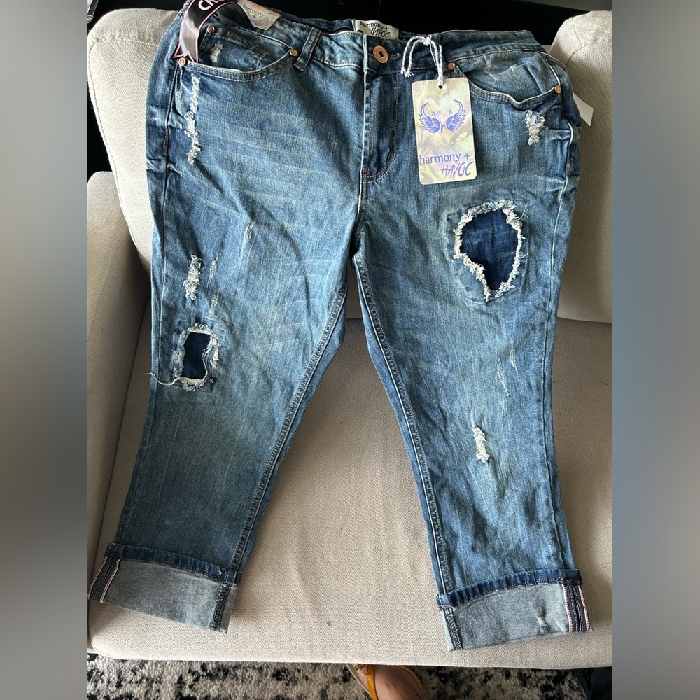Cropped Charlotte Russe jeans